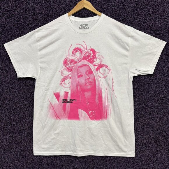 Nicki Minaj Pink Friday 2 Album Art Close-Up Rap T-Shirt 1X - Picture 1 of 4